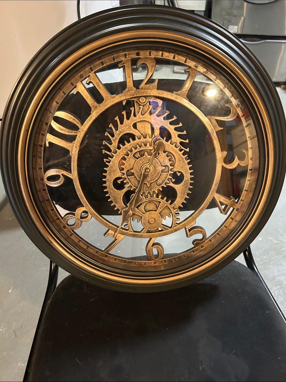 Vintage-Style Gear Wall Clock - Brass and Black